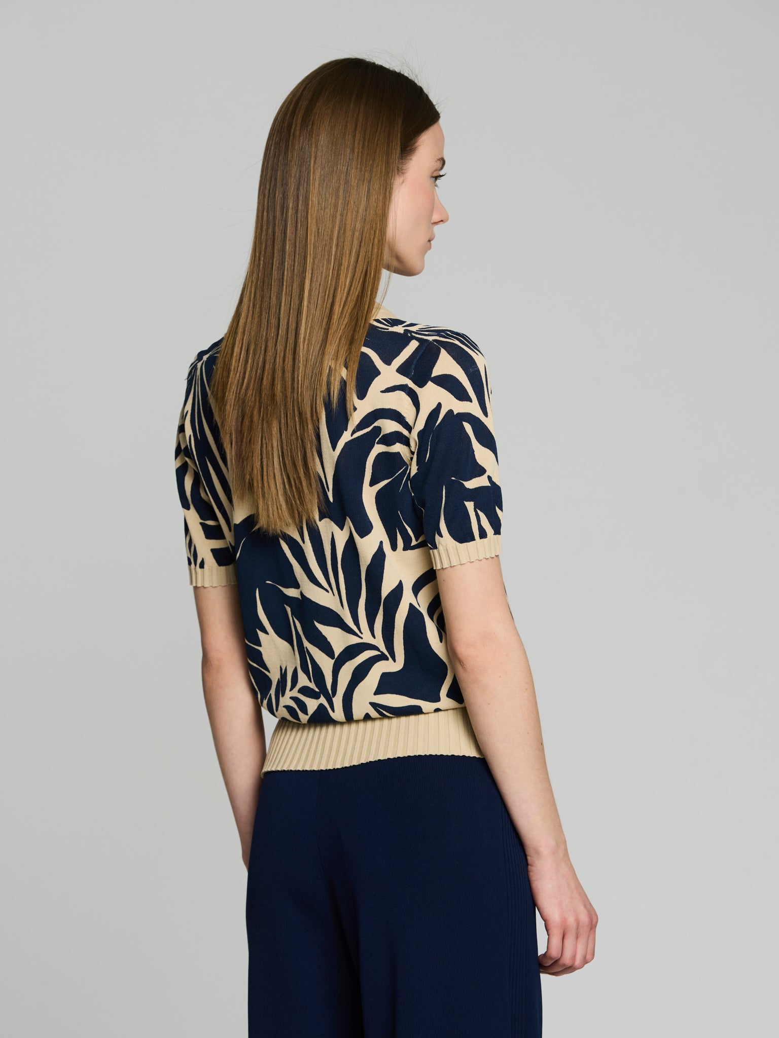Jersey print tropical