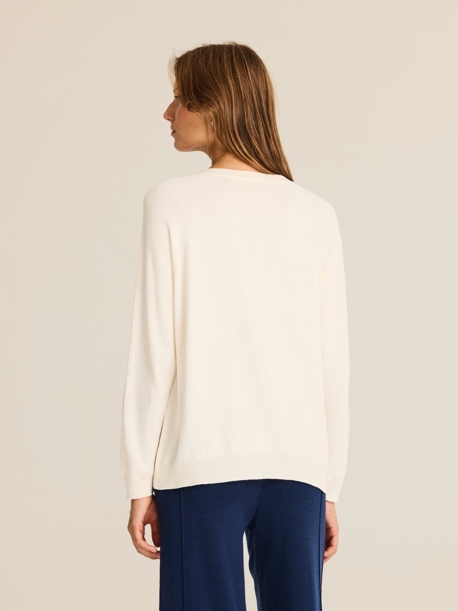 JERSEY MODAL CUELLO PICO