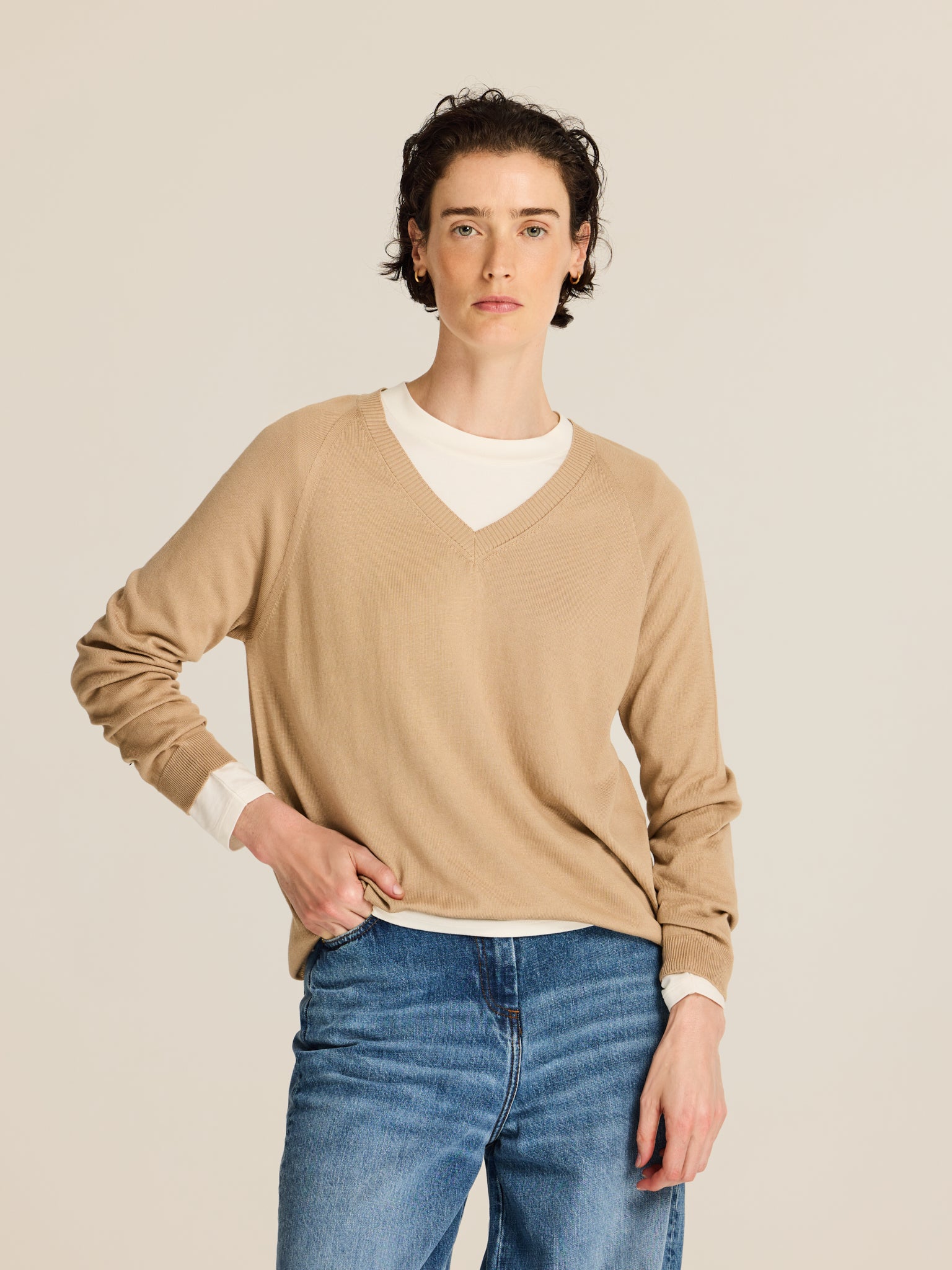 JERSEY MODAL CUELLO PICO