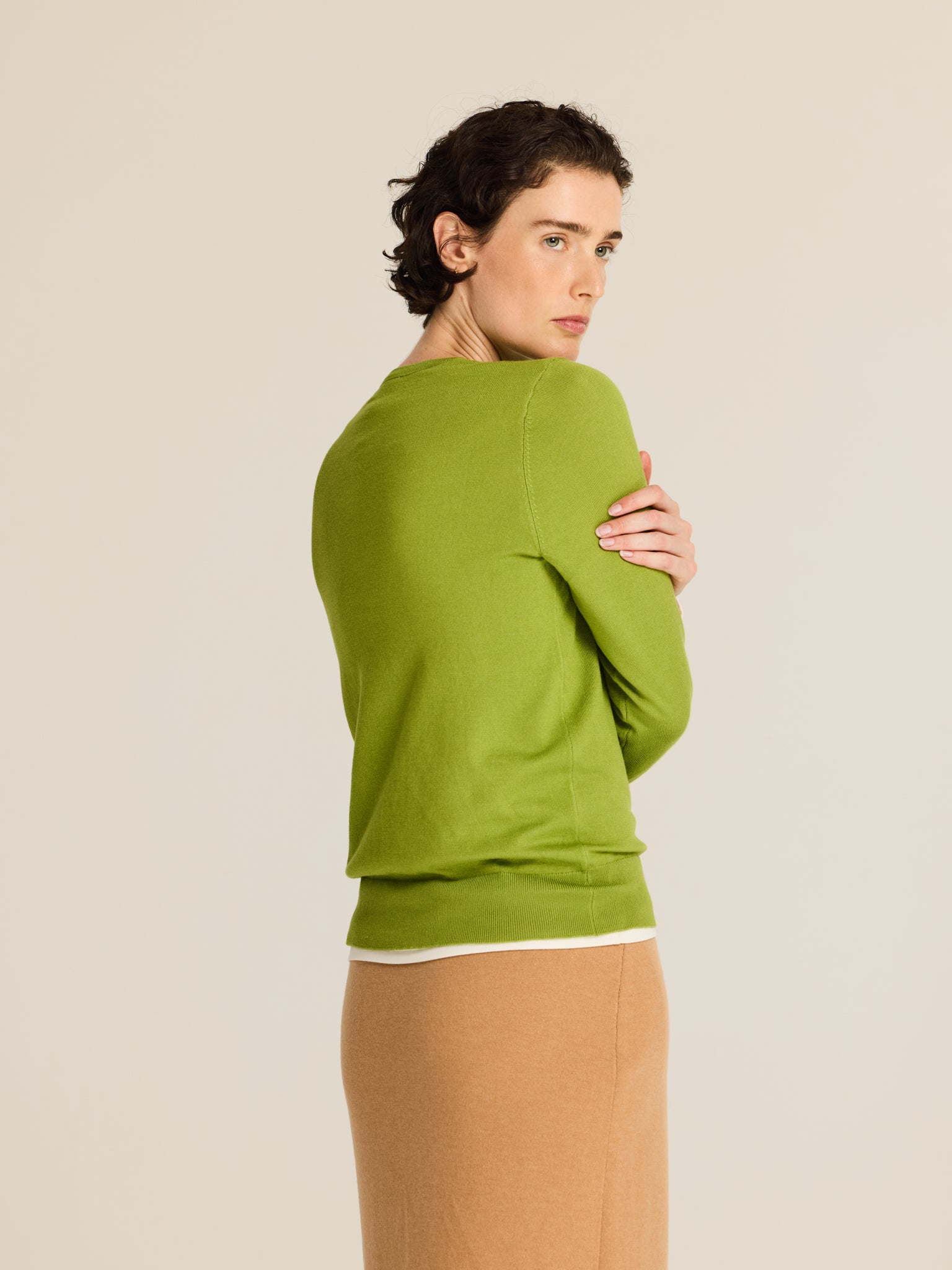 Round neck viscose jumper