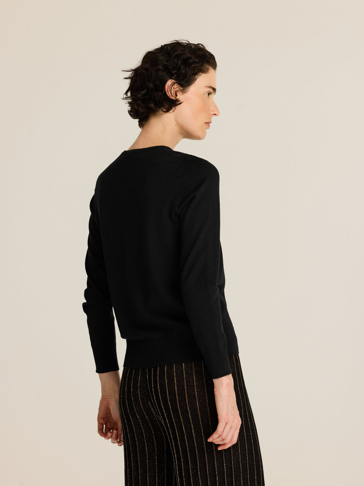 Jersey de viscosa con cuello redondo