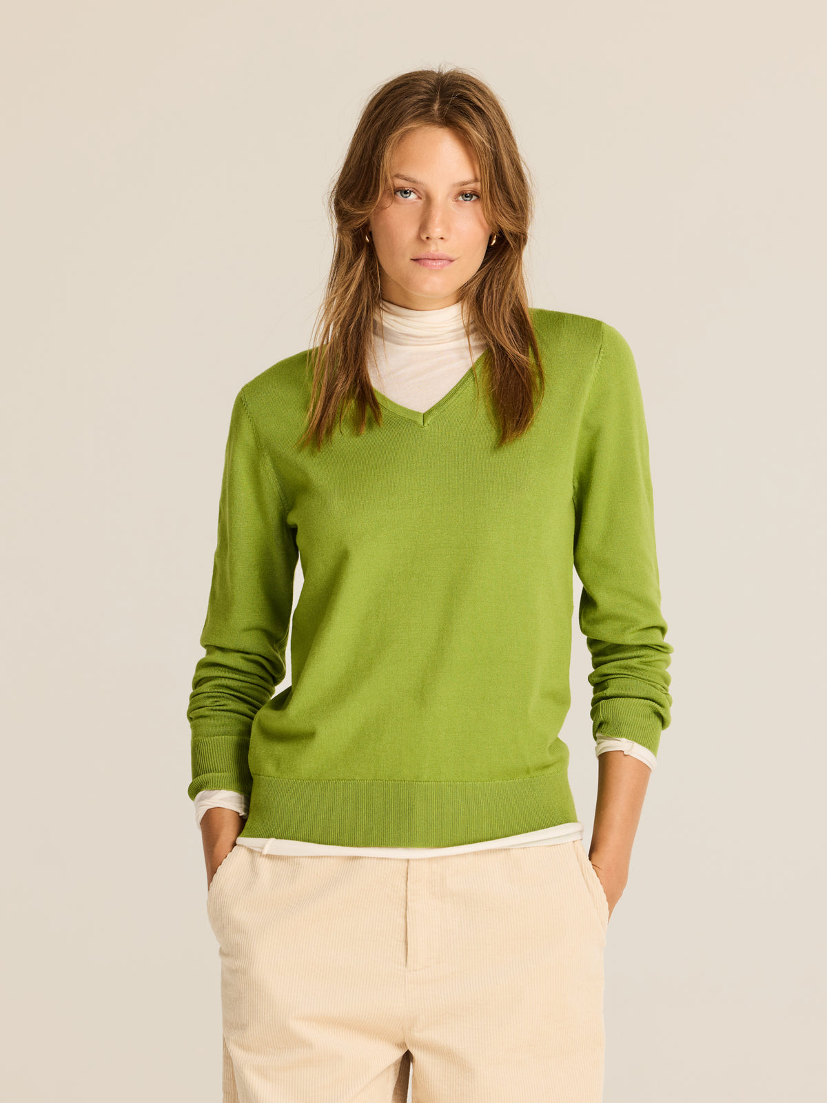 Jersey de viscosa con escote en V