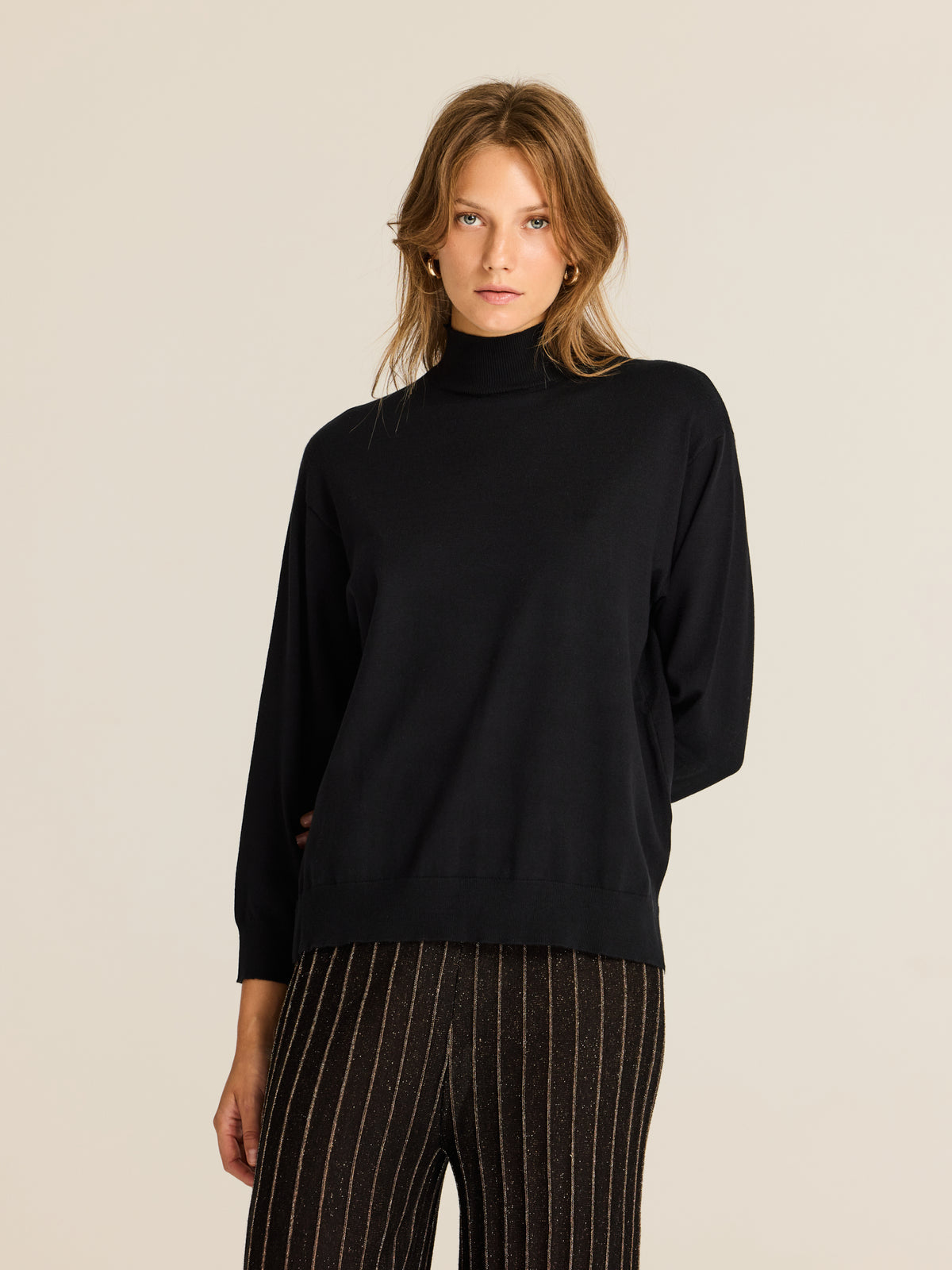 Jersey de viscosa con cuello perkins