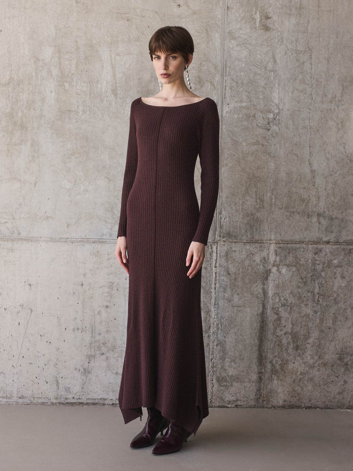 Vestido largo de punto de canalé con lúrex