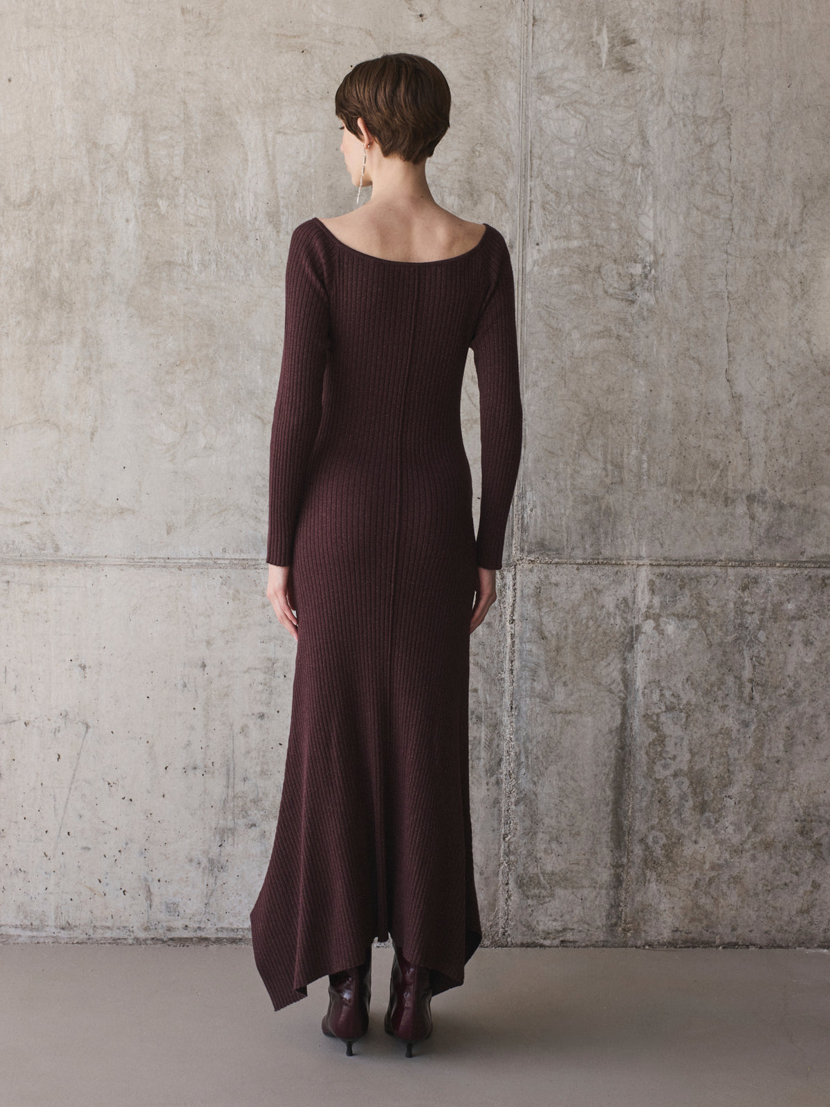 Vestido largo de punto de canalé con lúrex