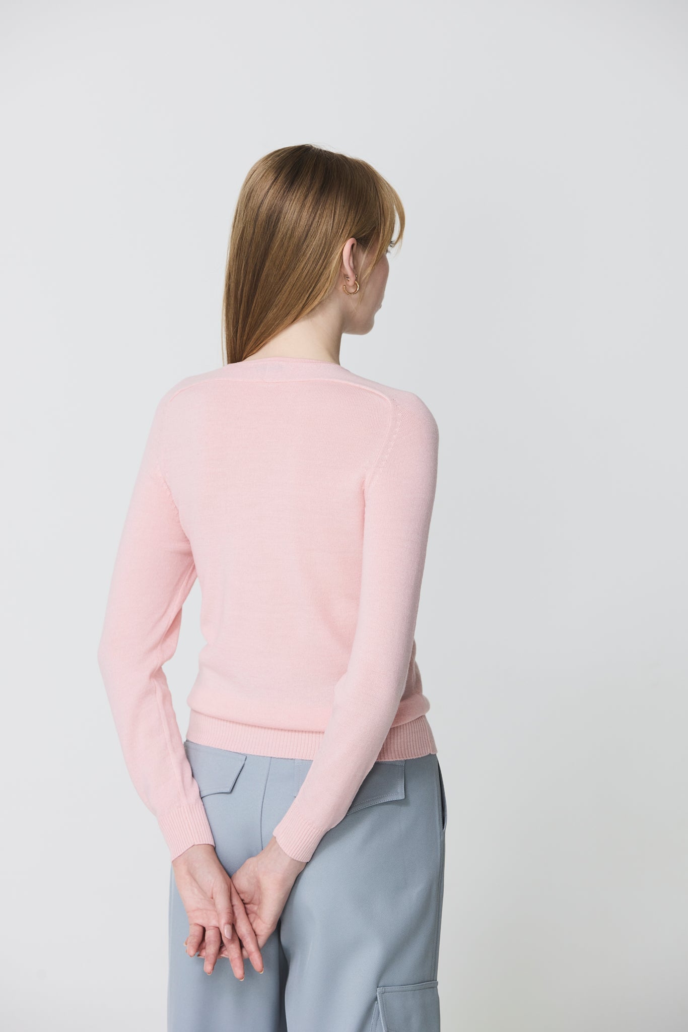 Round neck sweater