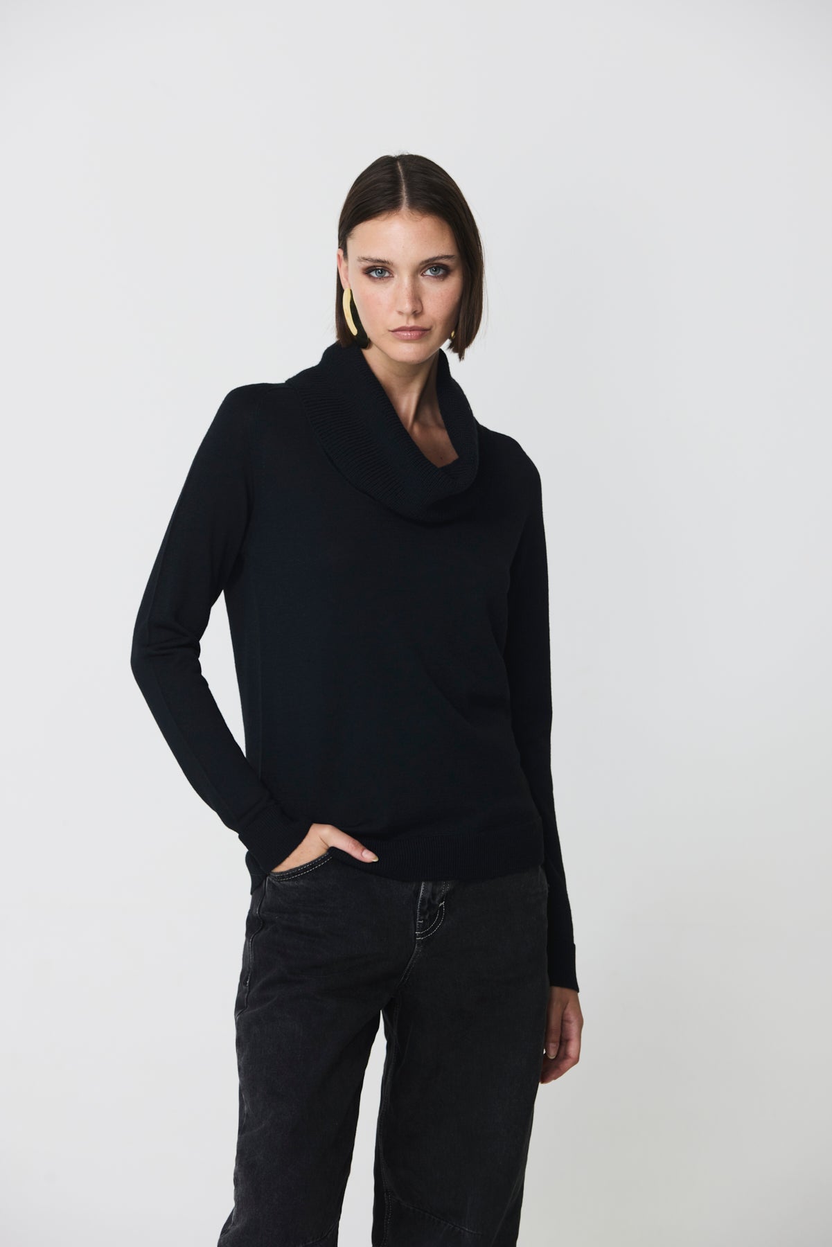 Cowl neck jumper