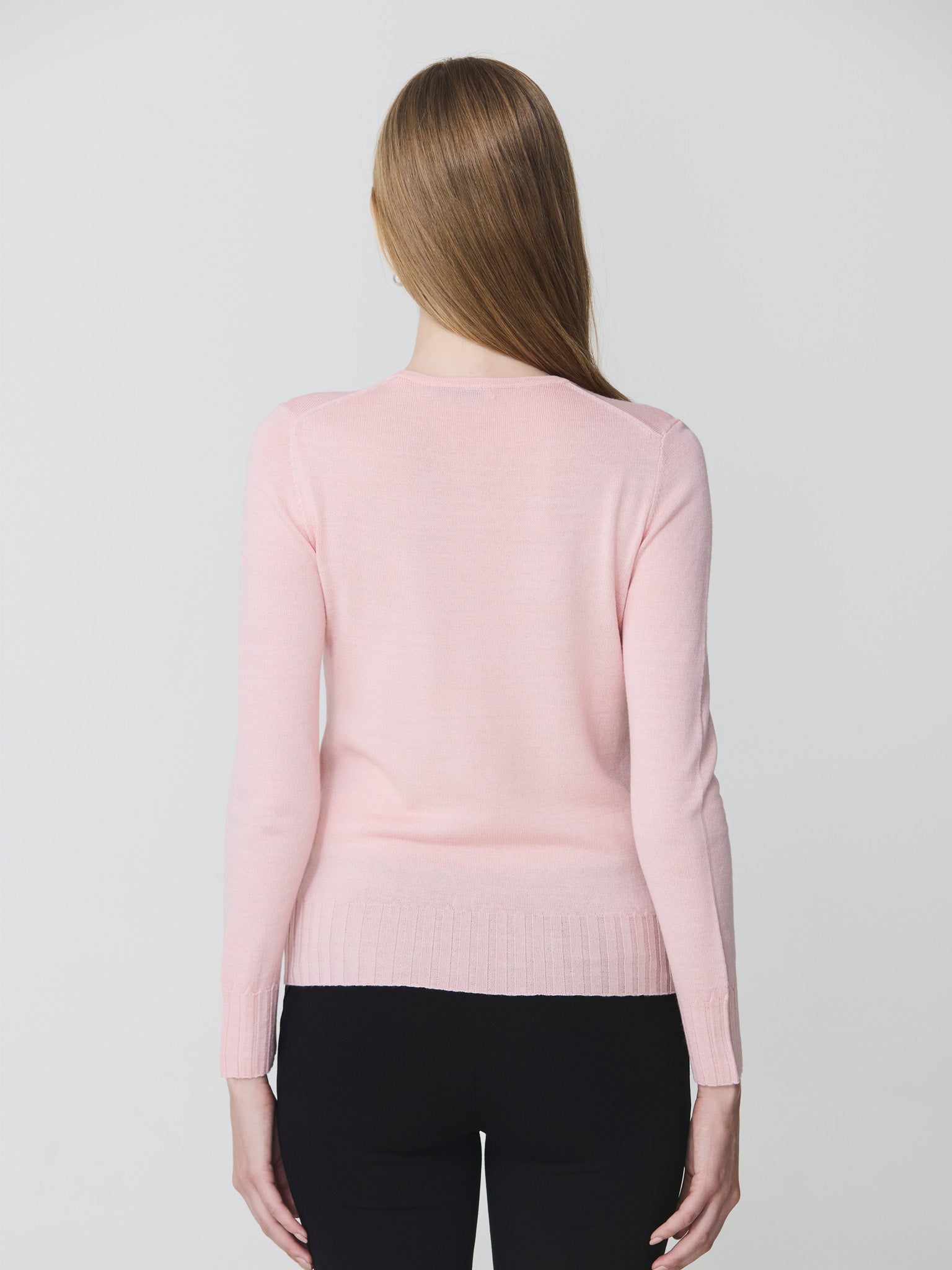 Round neck sweater