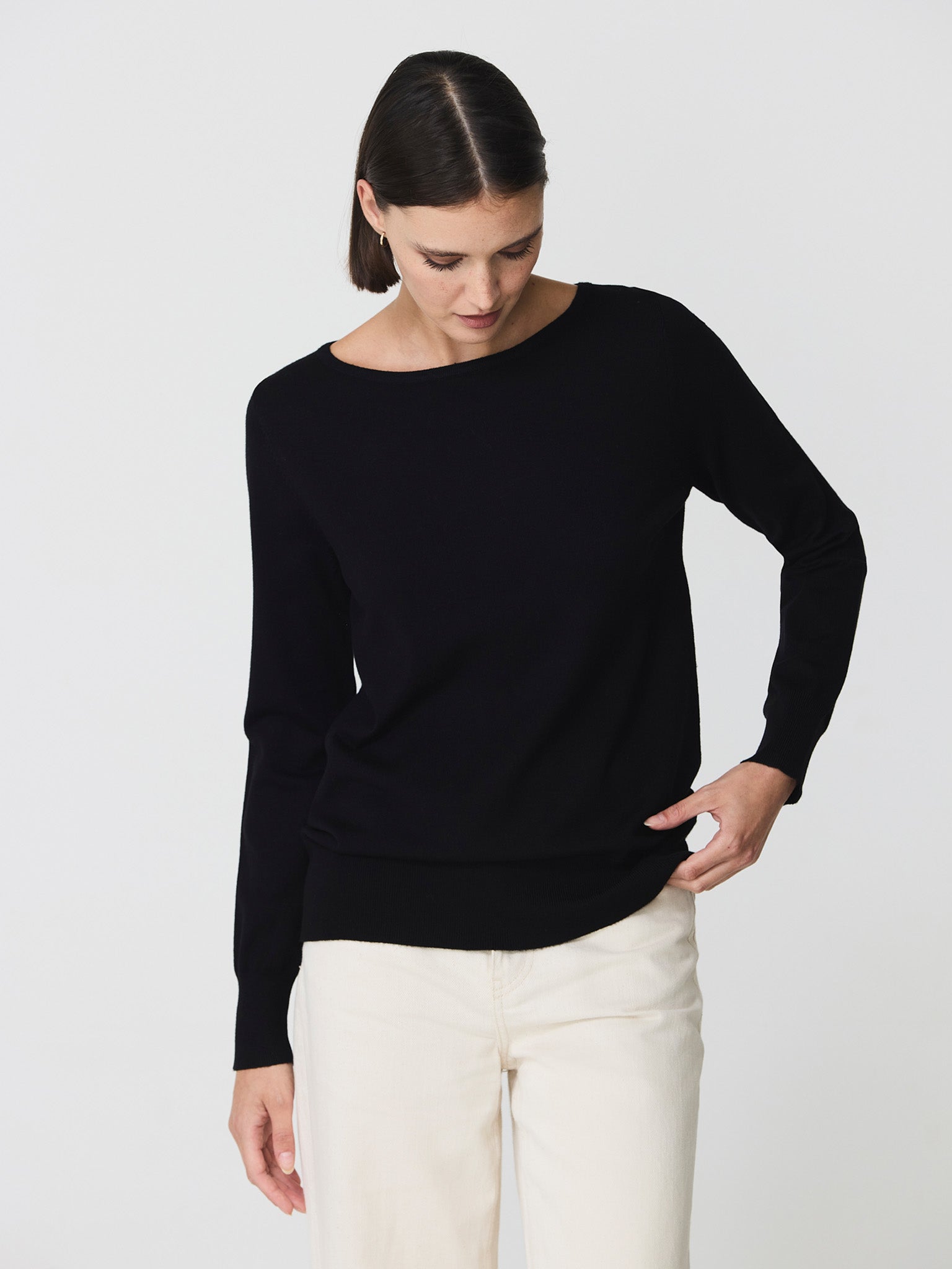 Boat neck sweater