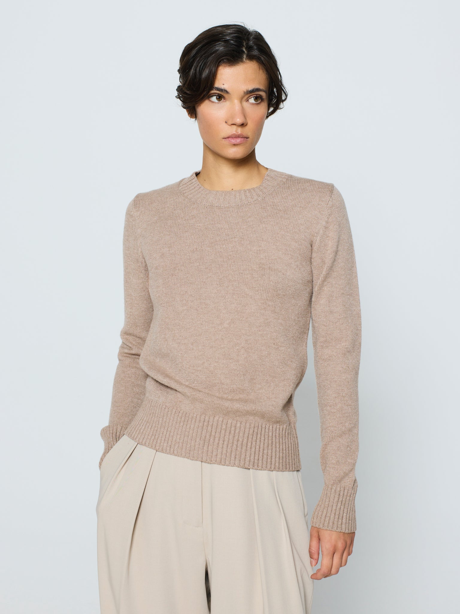 Jersey trenzado cuello redondo