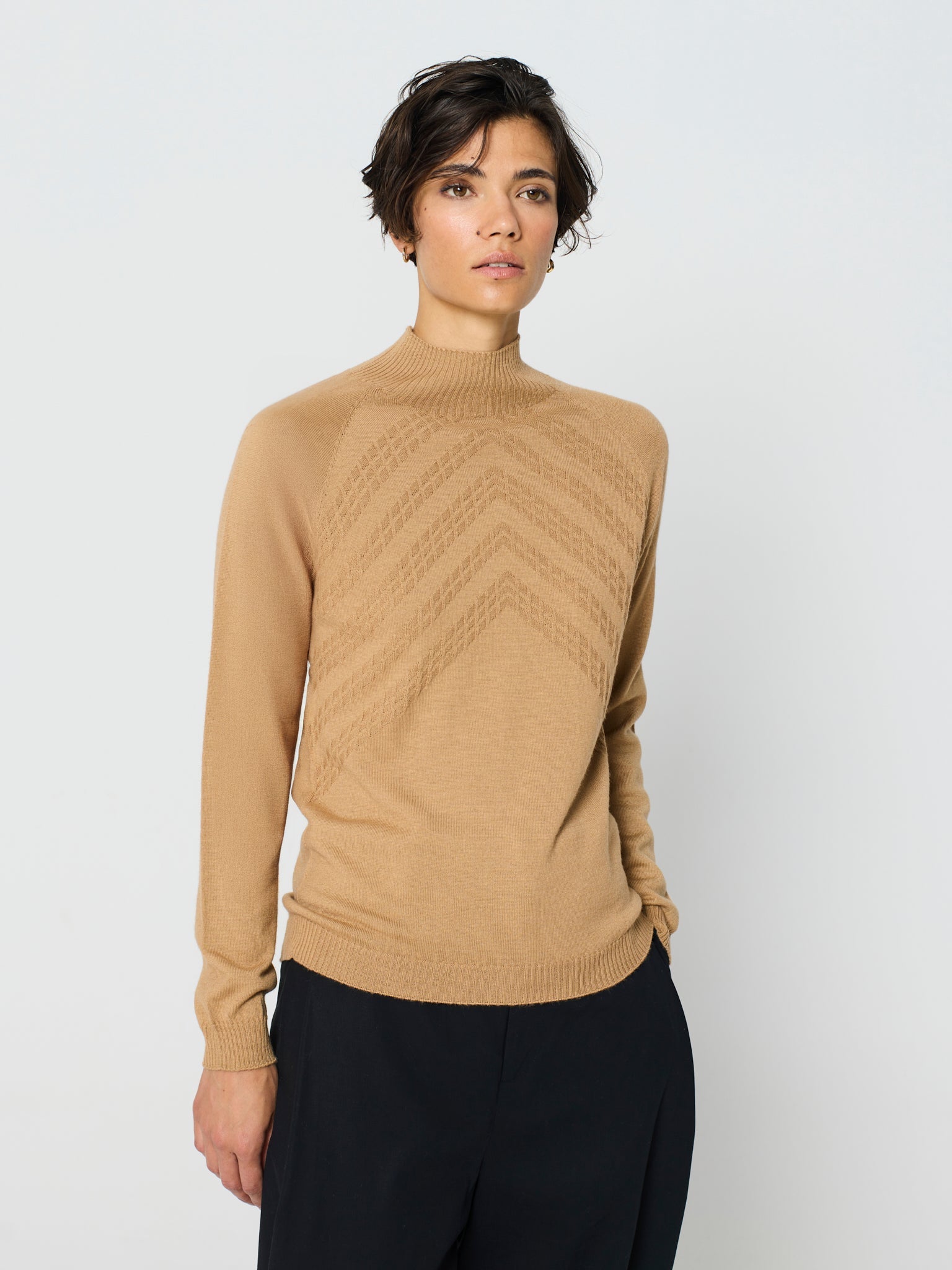Jersey cuello perkins manga larga ranglán