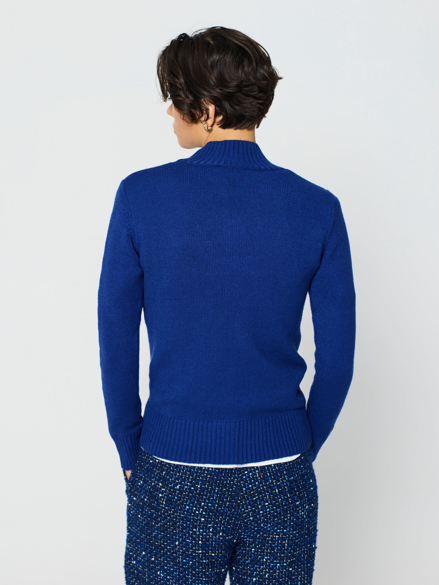 Jersey trenzado cuello alto