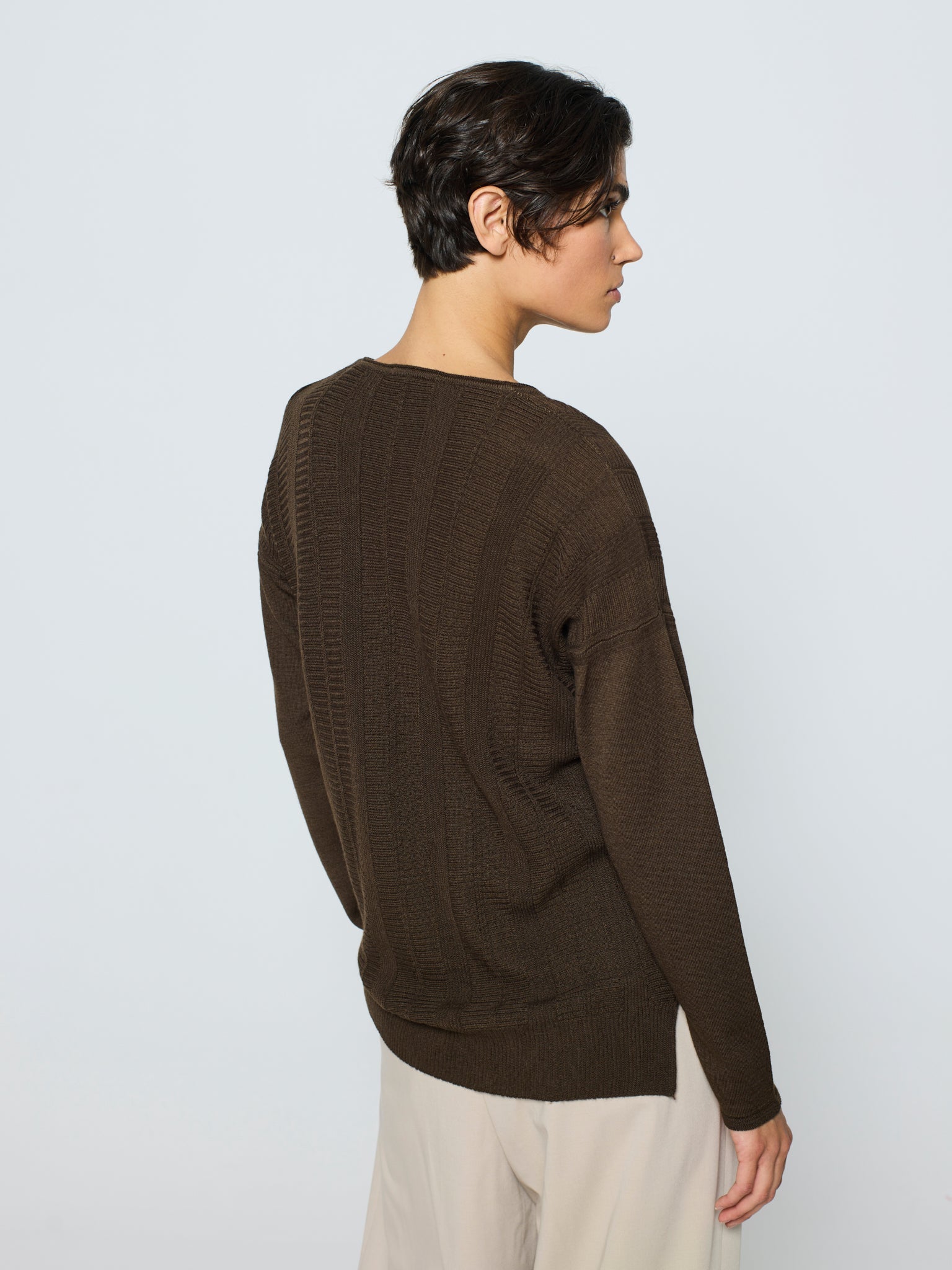 Jersey tipo túnica cuello pico y manga larga