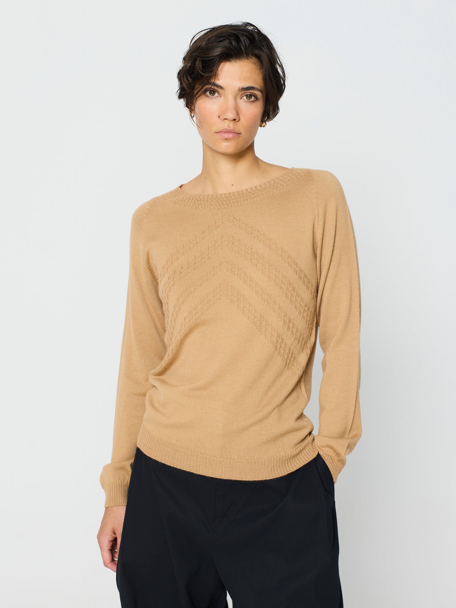 Jersey con detalle en los hombros