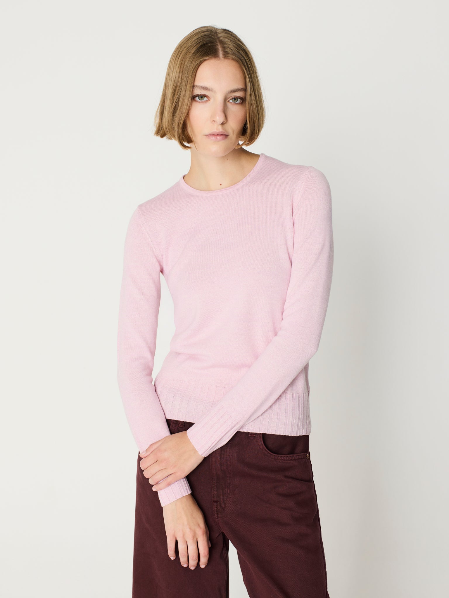 Jersey de canalé ancho cuello redondo y manga larga