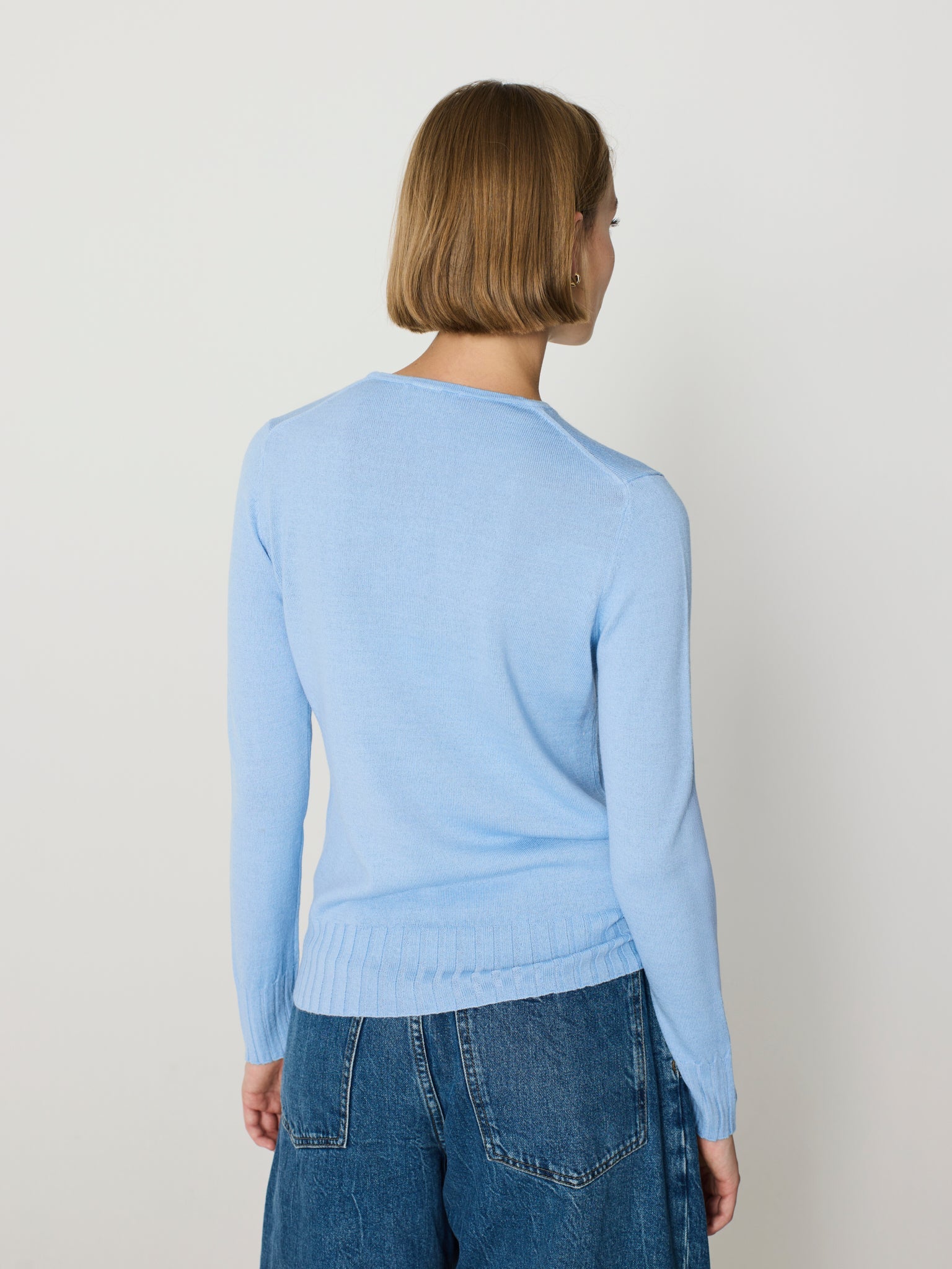 Jersey de canalé ancho cuello redondo y manga larga