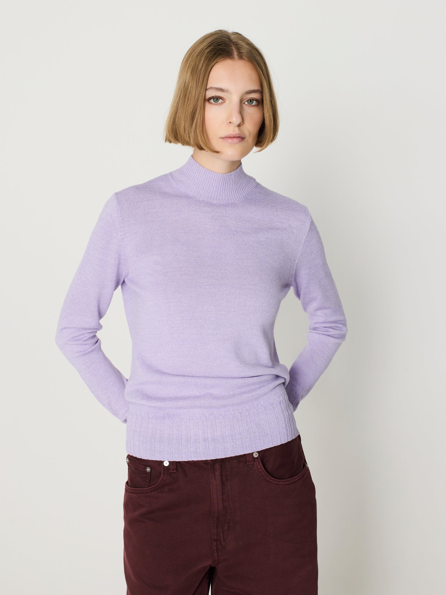 Jersey básico de canalé ancho cuello semicisne, manga larga