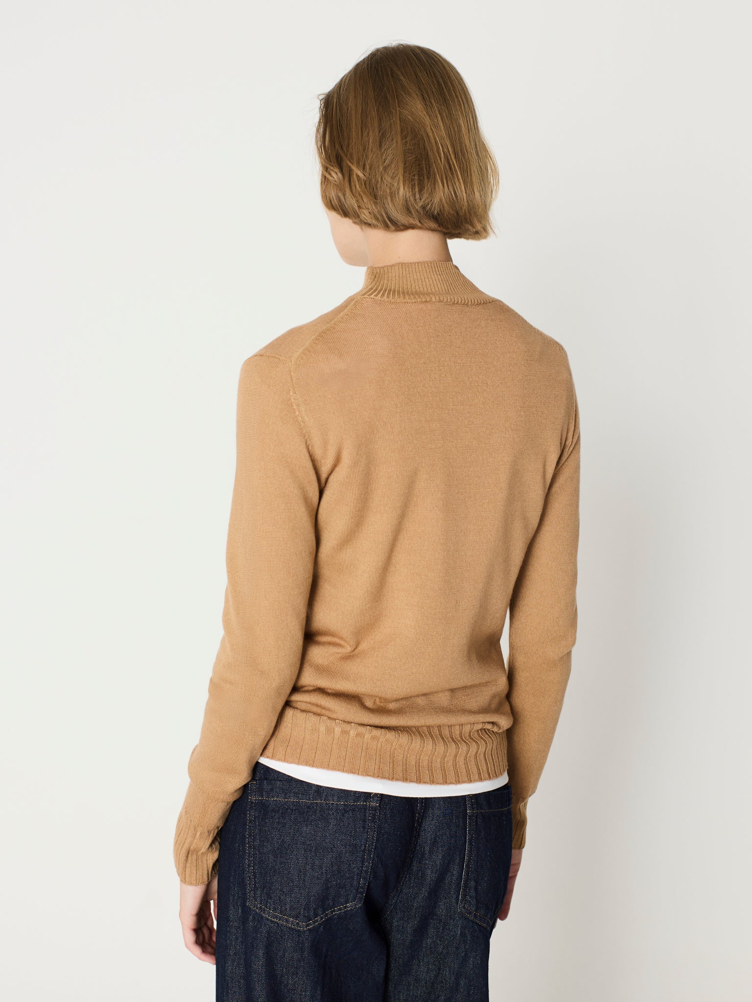 Jersey básico de canalé ancho cuello semicisne, manga larga