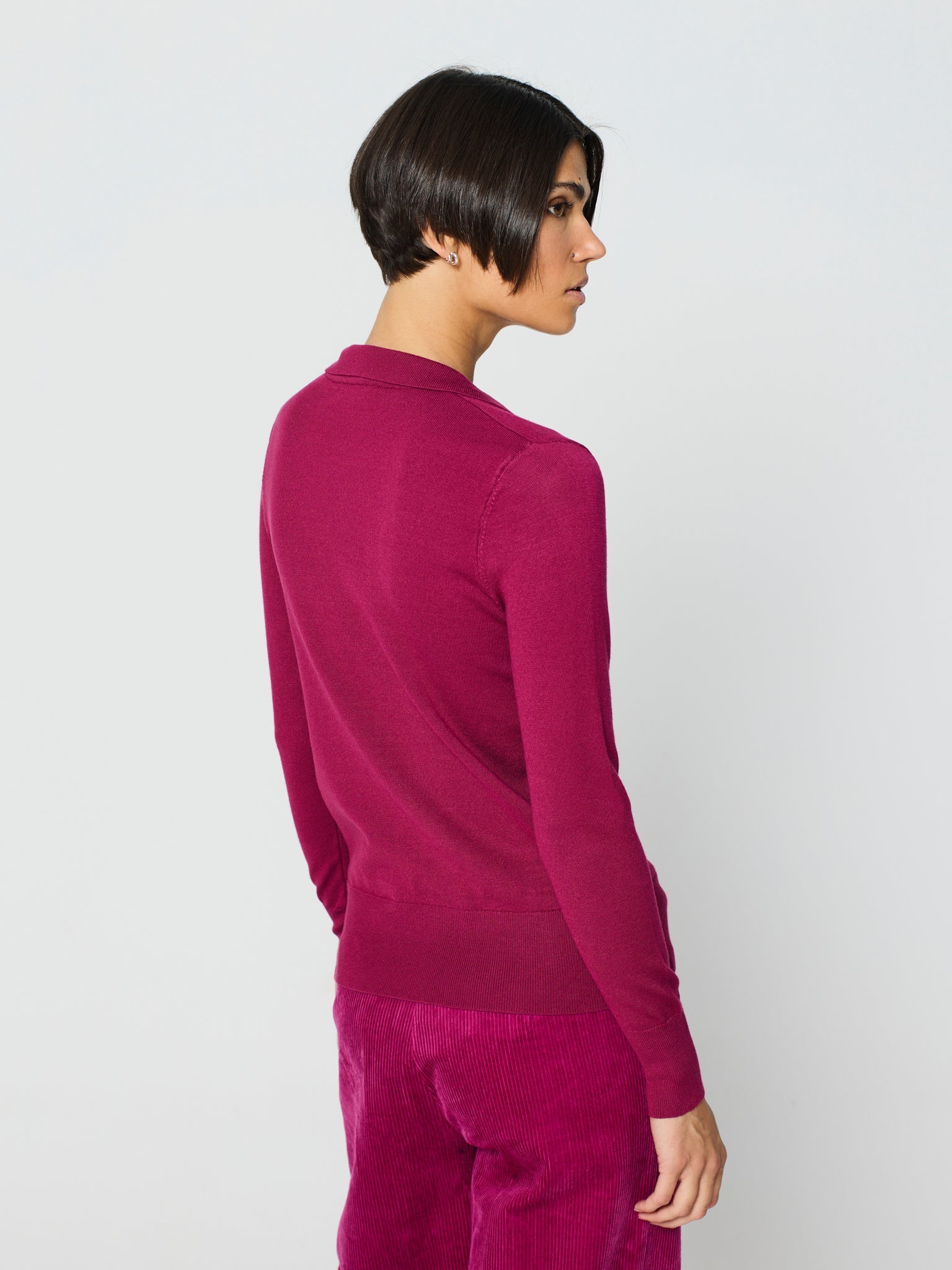 Jersey cuello polo y manga larga con detalle canalé ancho en puños y bajo