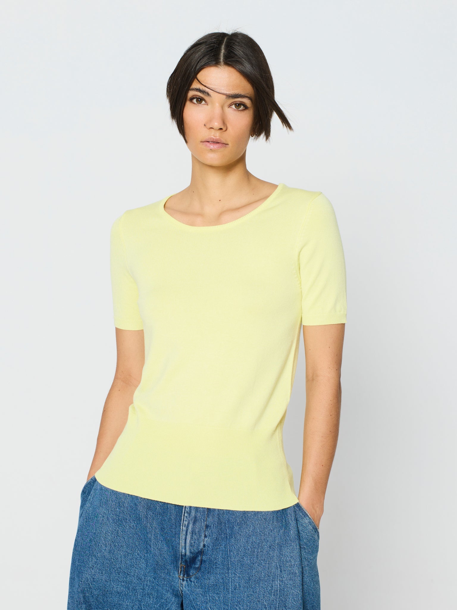 Twinset con canalé ancho en los bajos