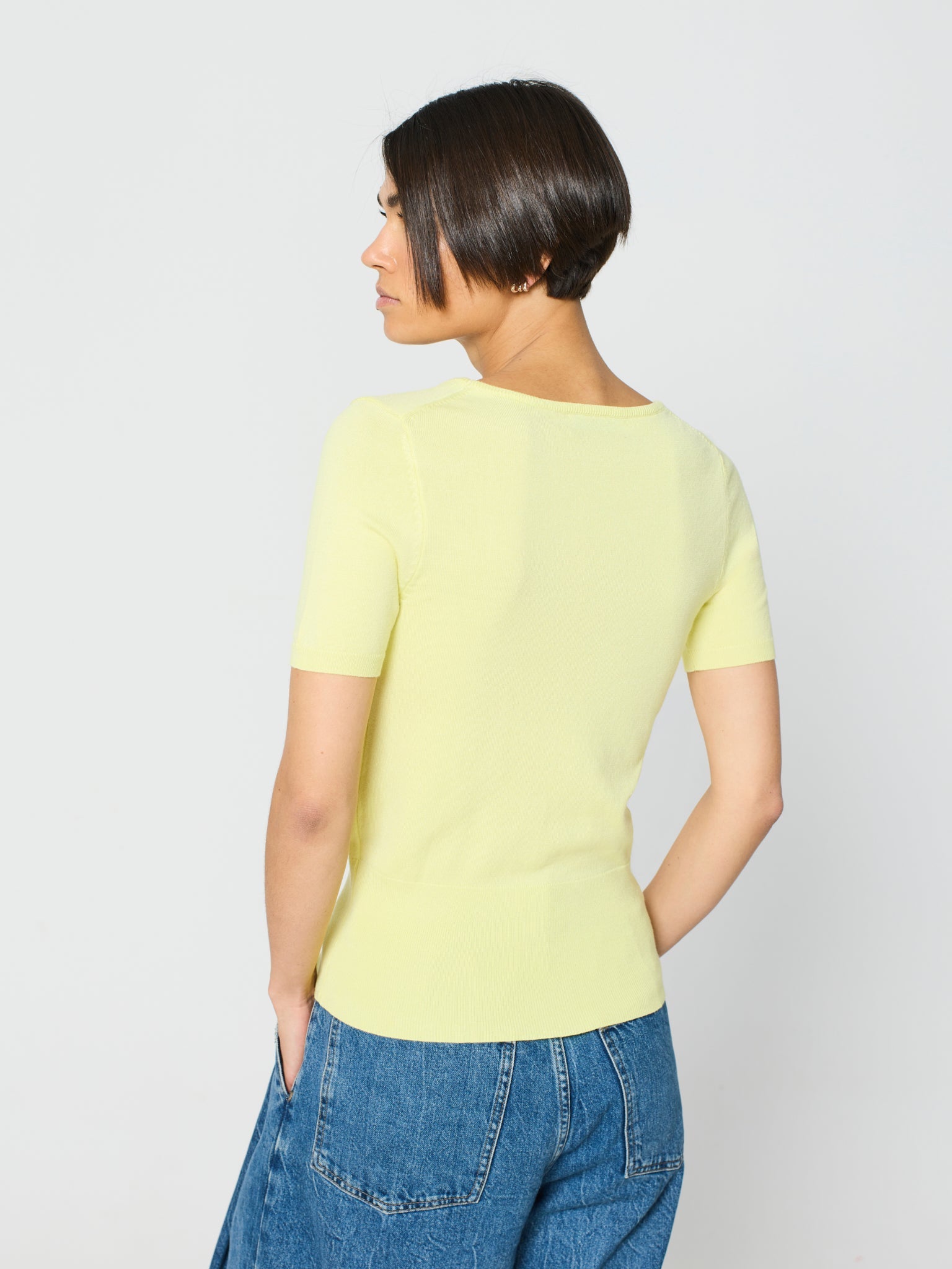 Twinset con canalé ancho en los bajos