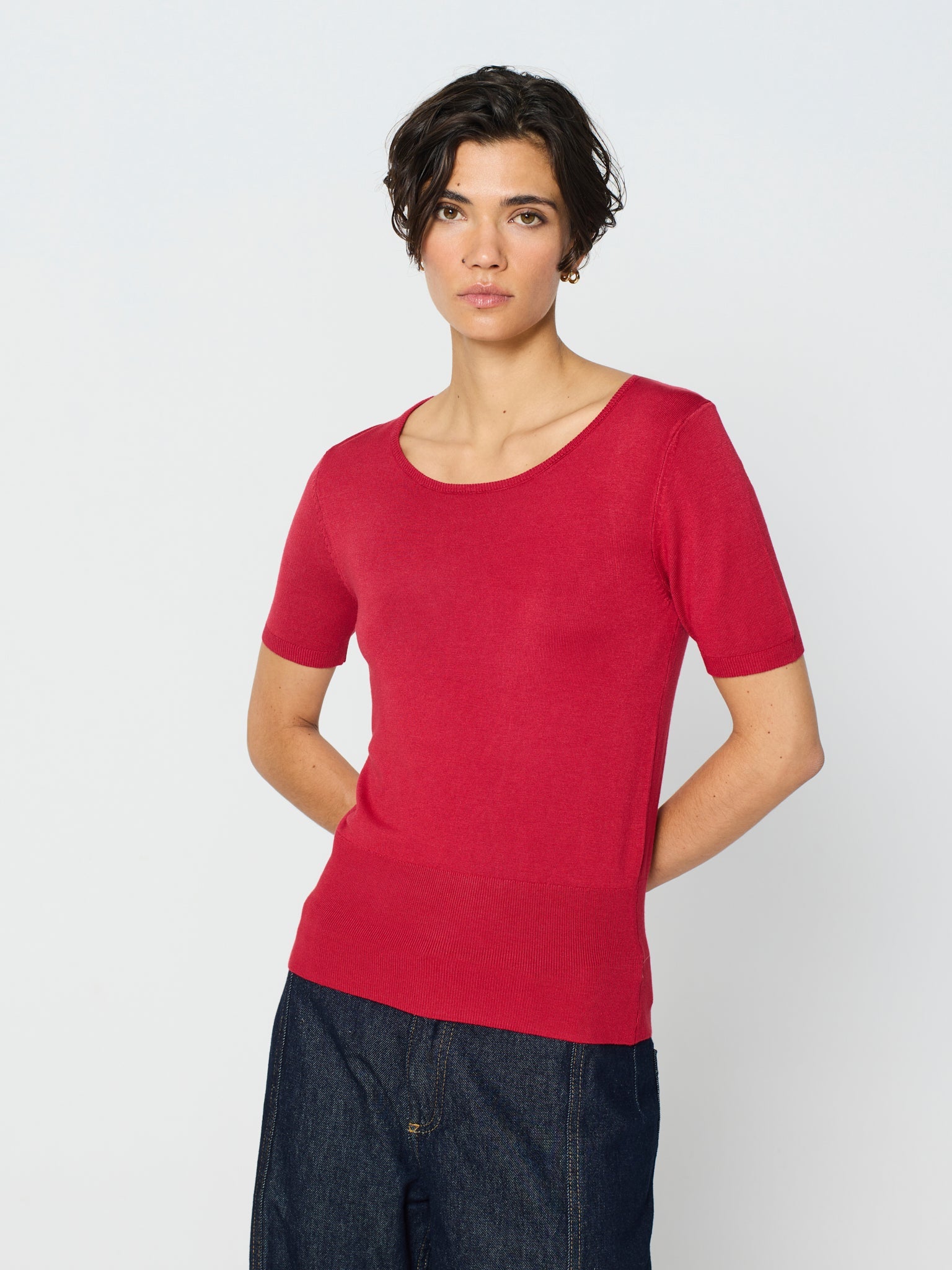 Twinset con canalé ancho en los bajos