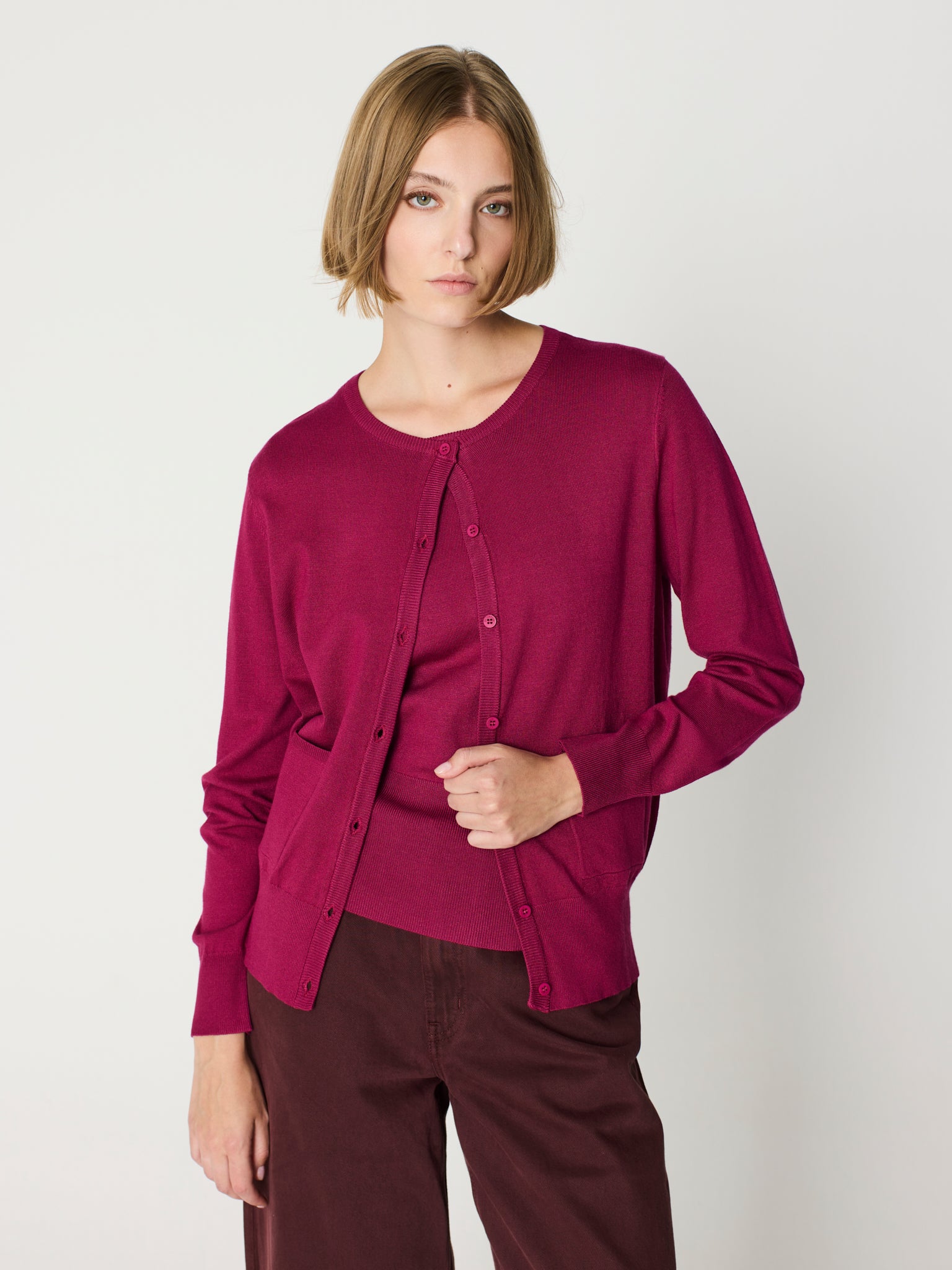 Twinset con canalé ancho en los bajos