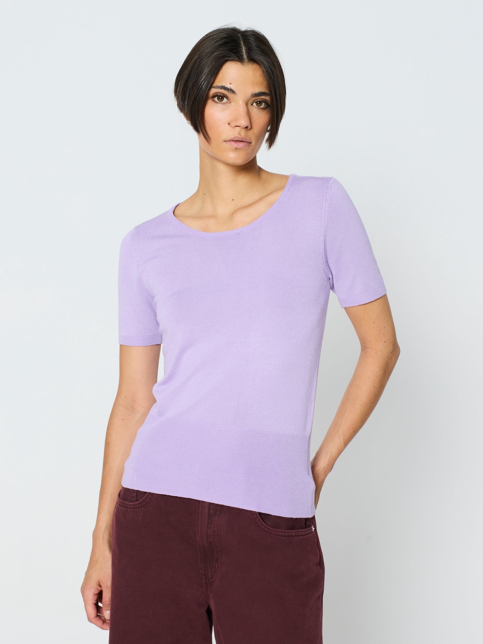 Twinset con canalé ancho en los bajos