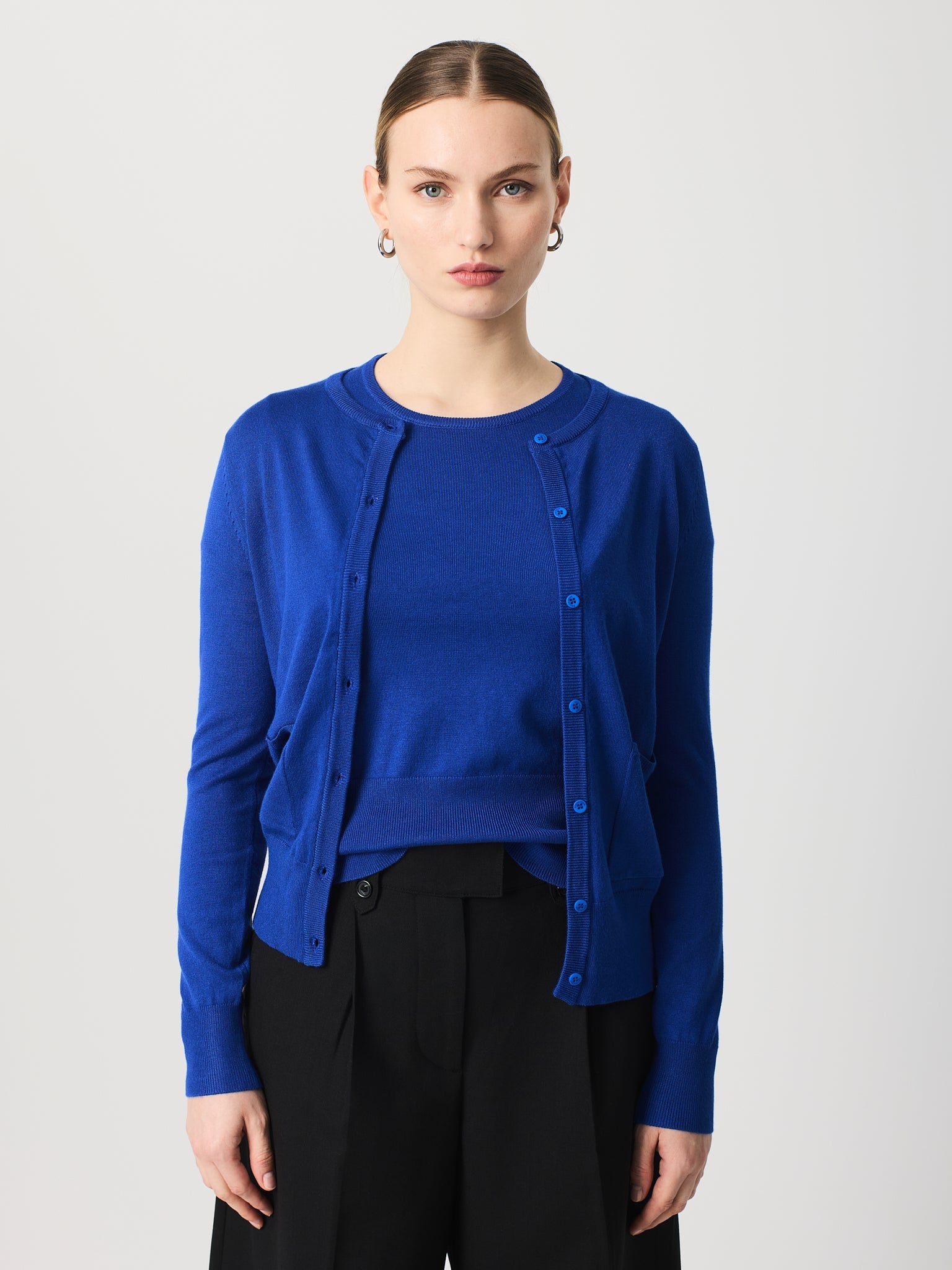 Twinset con canalé ancho en los bajos
