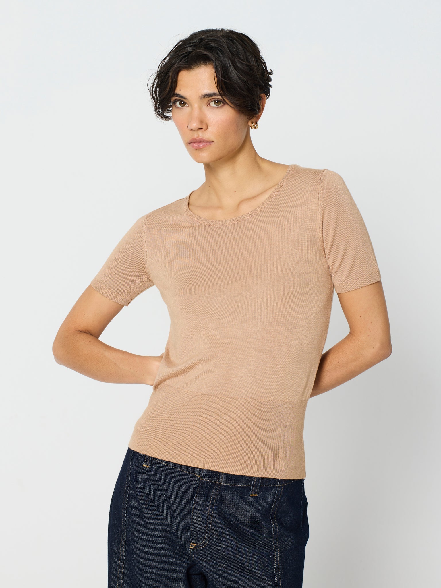 Twinset con canalé ancho en los bajos