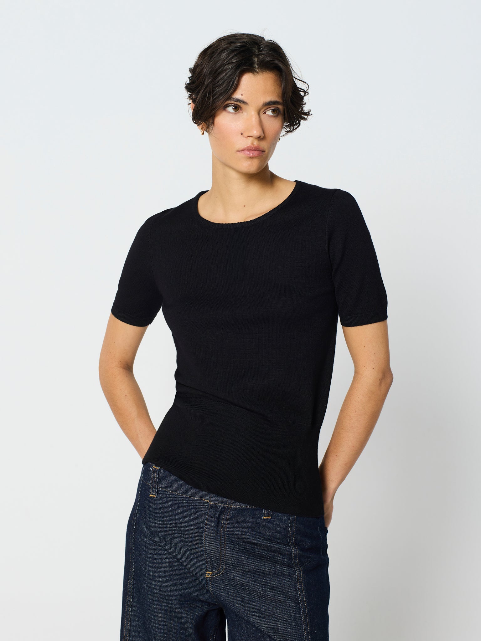 Twinset con canalé ancho en los bajos