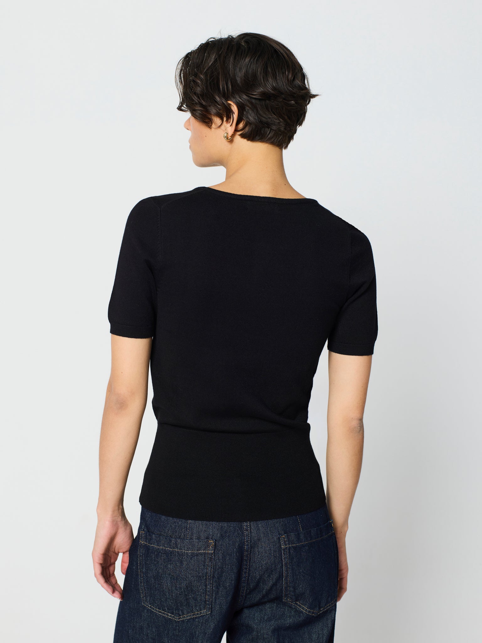 Twinset con canalé ancho en los bajos