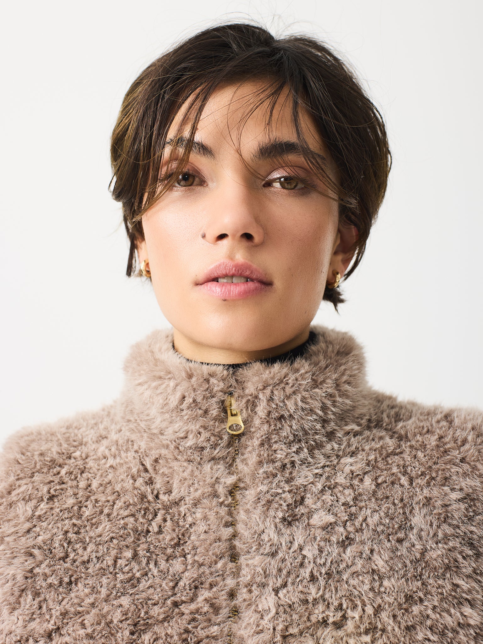 Chaleco de pelo cuello chimenea