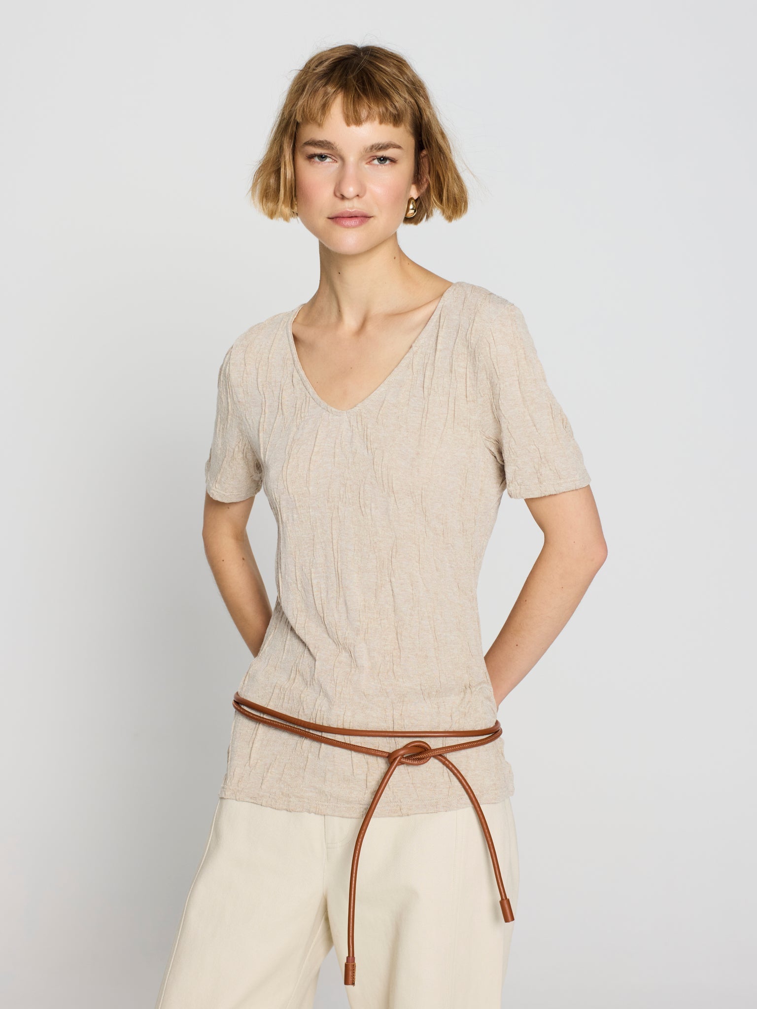 Camiseta textura arrugada