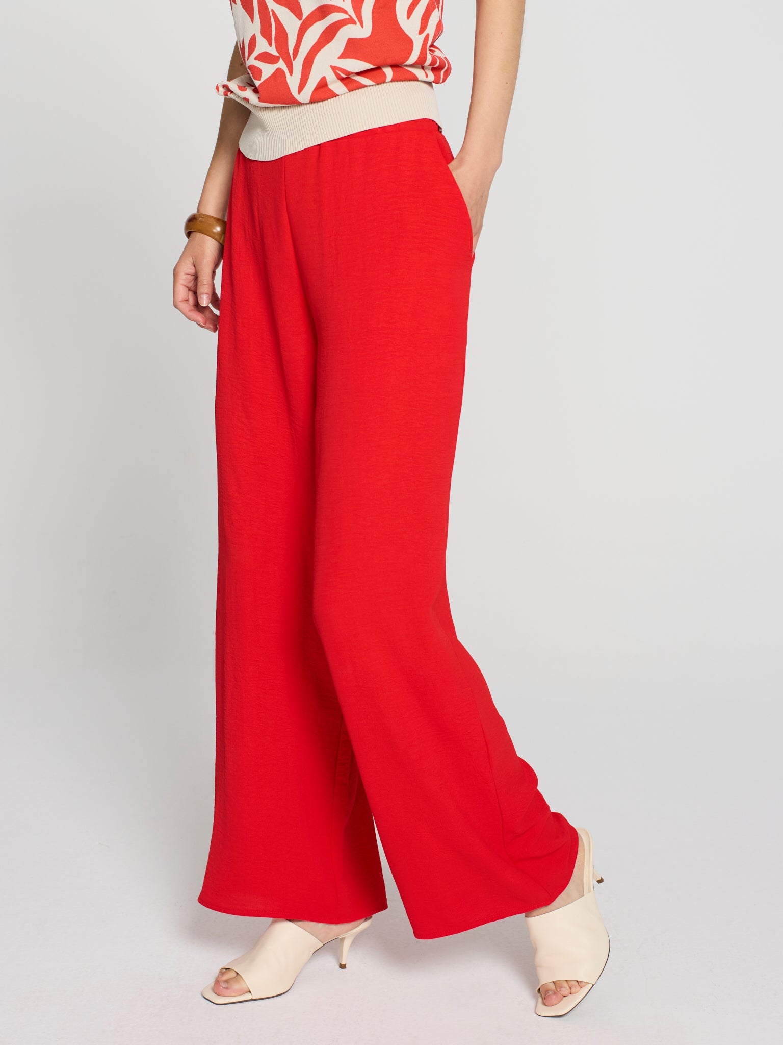 Pantalón fluído liso