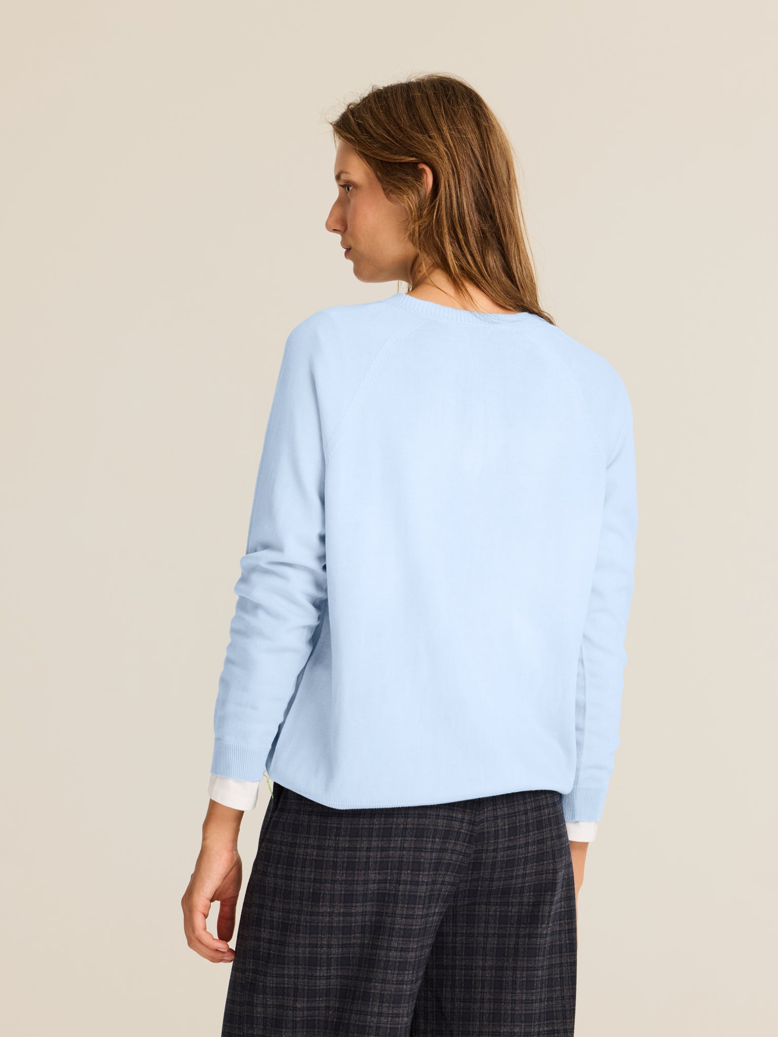 JERSEY MODAL CUELLO PICO
