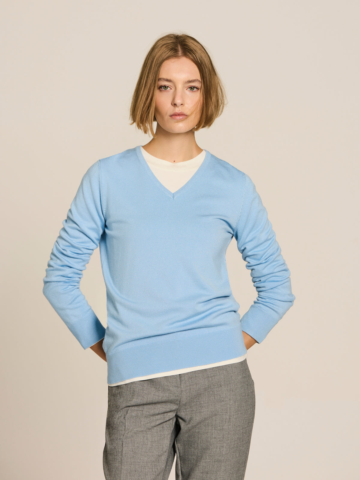 Jersey de viscosa con escote en V