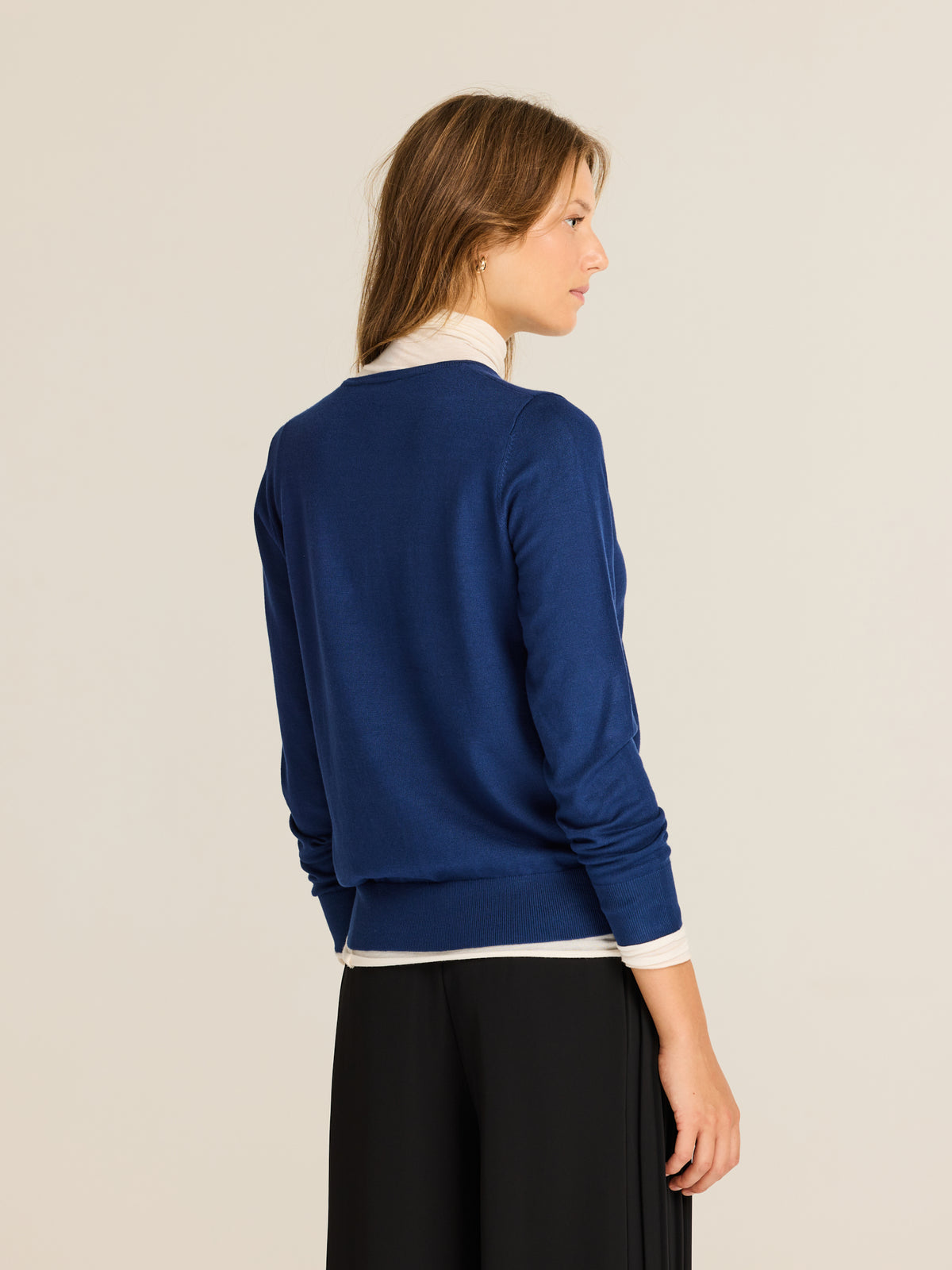 Jersey de viscosa con escote en V