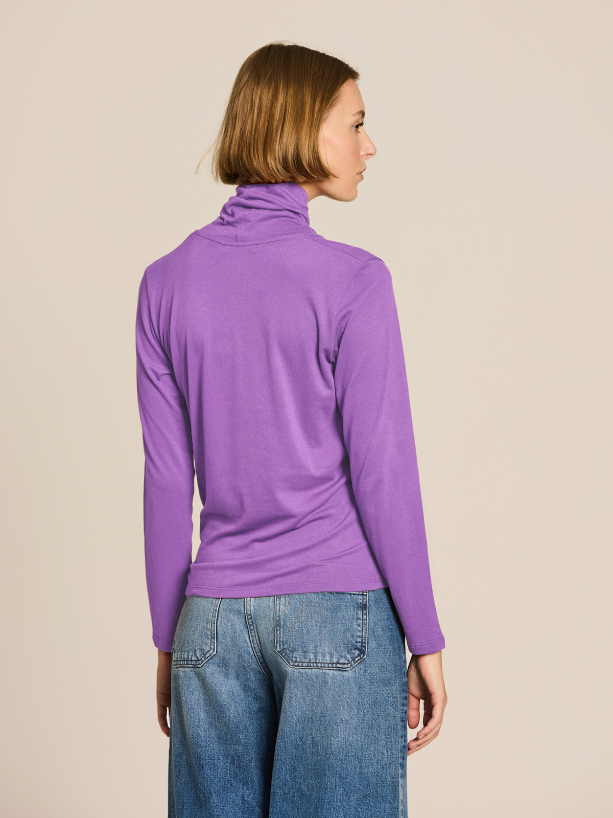 Camiseta de cuello alto