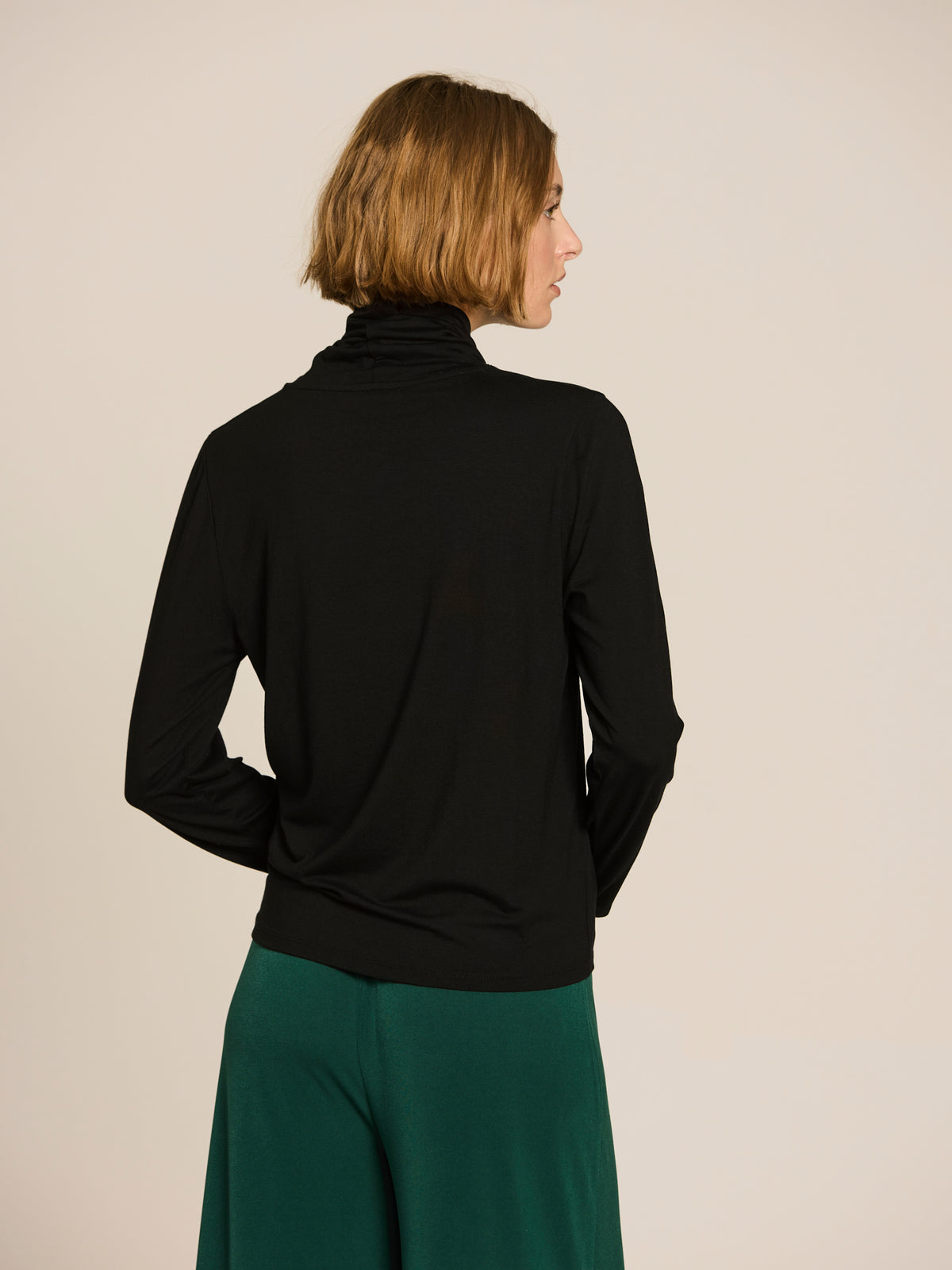 Camiseta de cuello alto