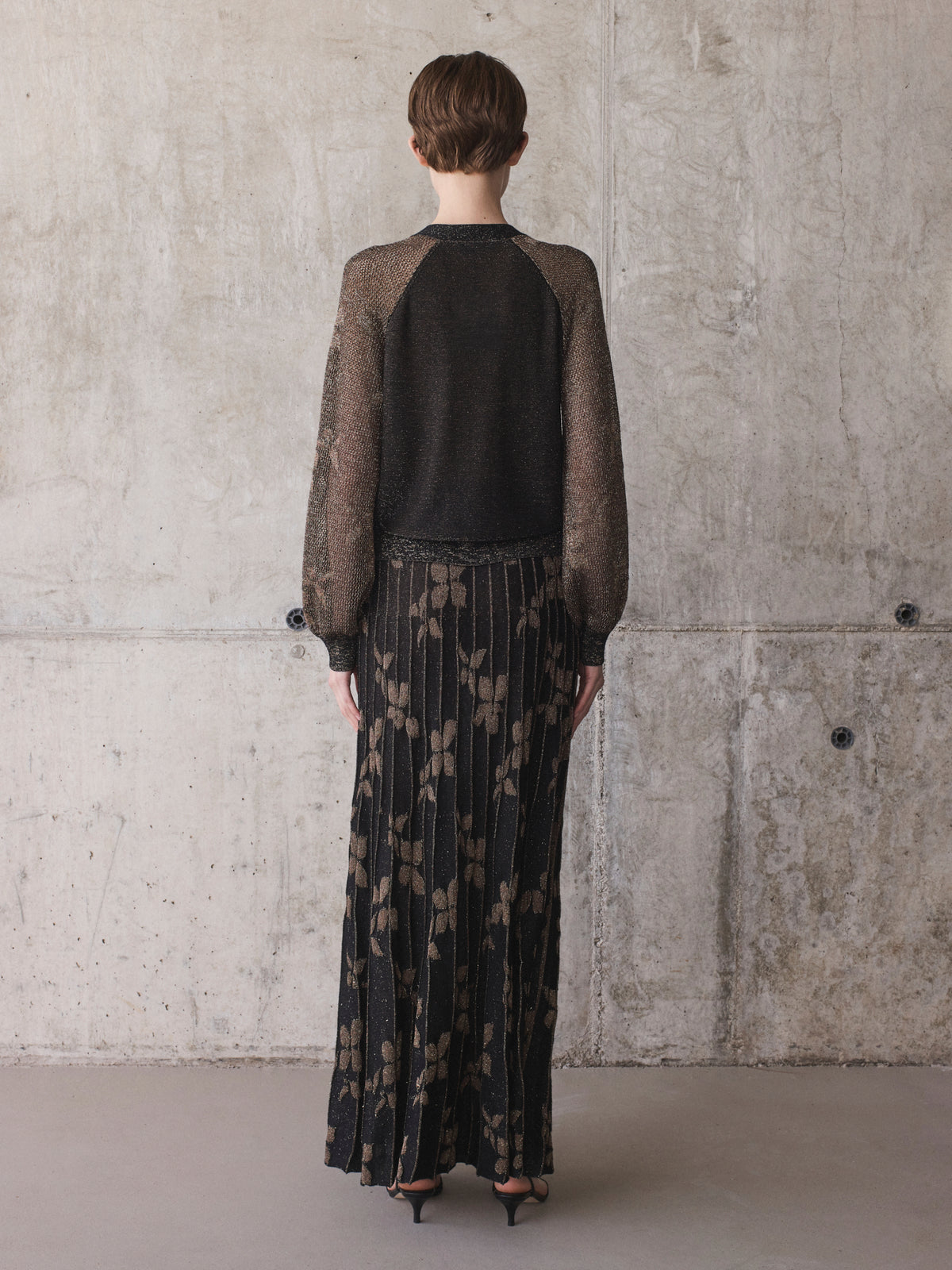 Falda larga de jacquard con hilo metálico