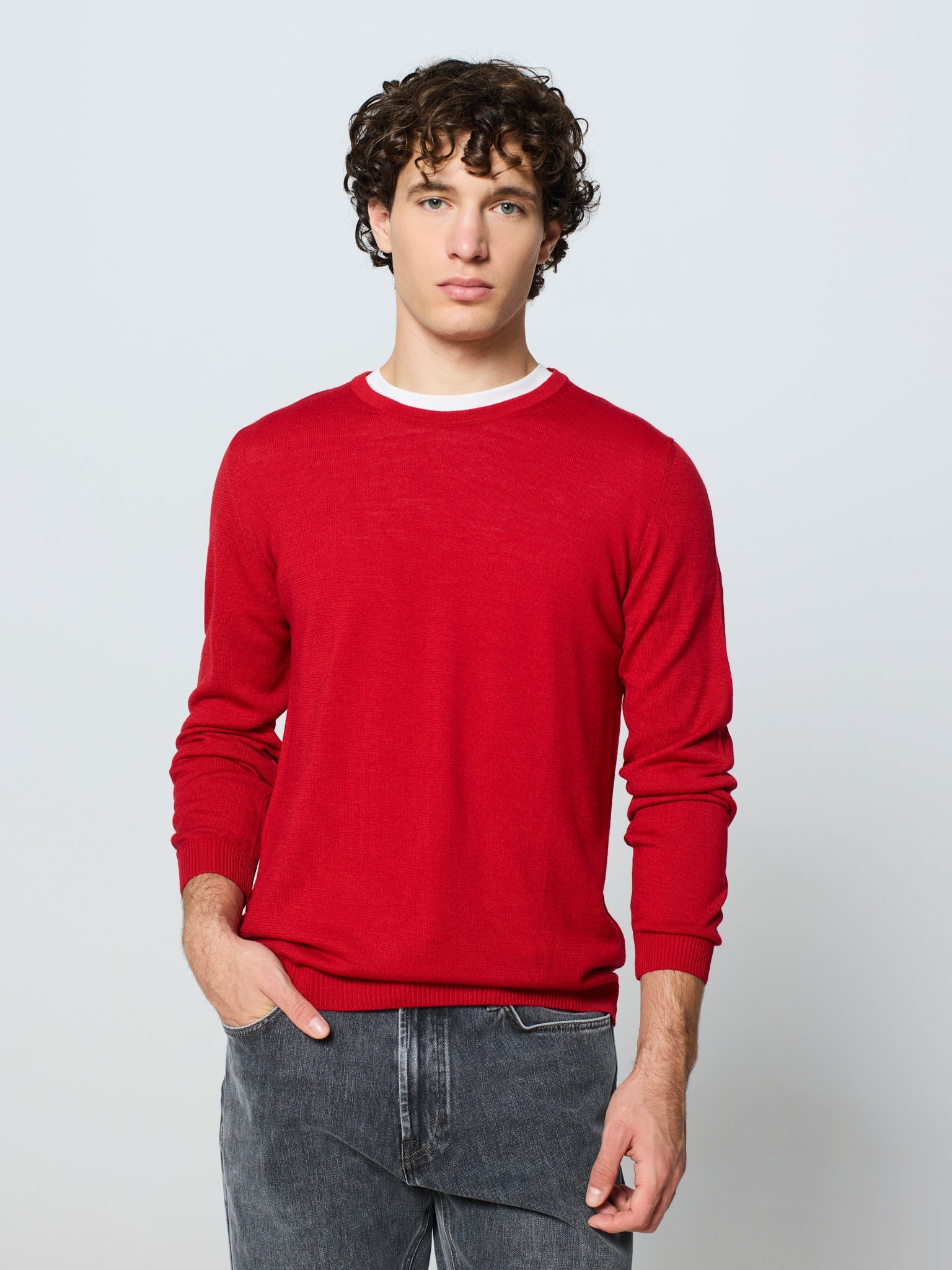 Jersey de hombre cuello redondo y manga larga